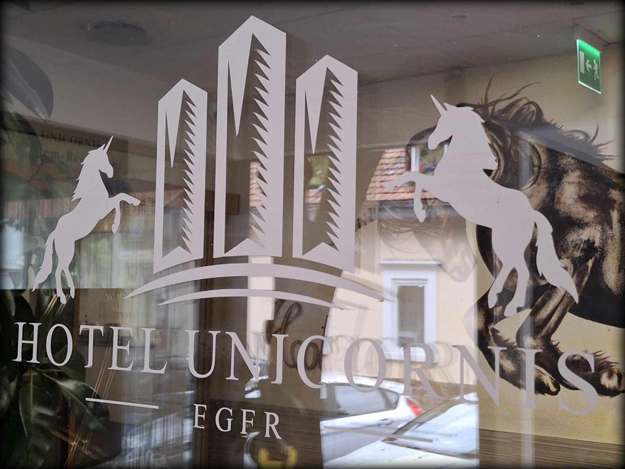 Unicornis Hotel Eger