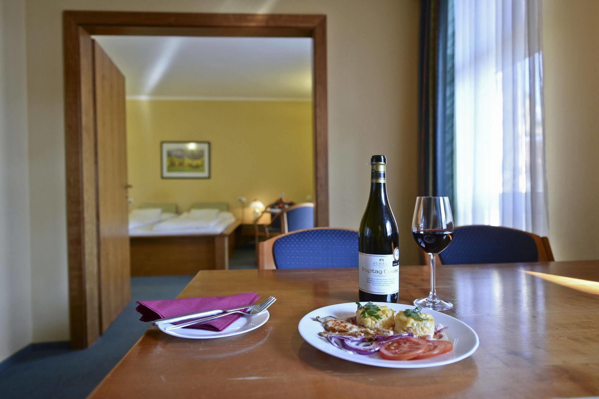 Hotel Unicornis